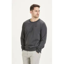 Basic Badge Sweat Made Of Organic Cotton