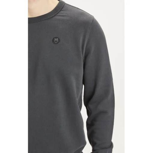 Basic Badge Sweat Made Of Organic Cotton