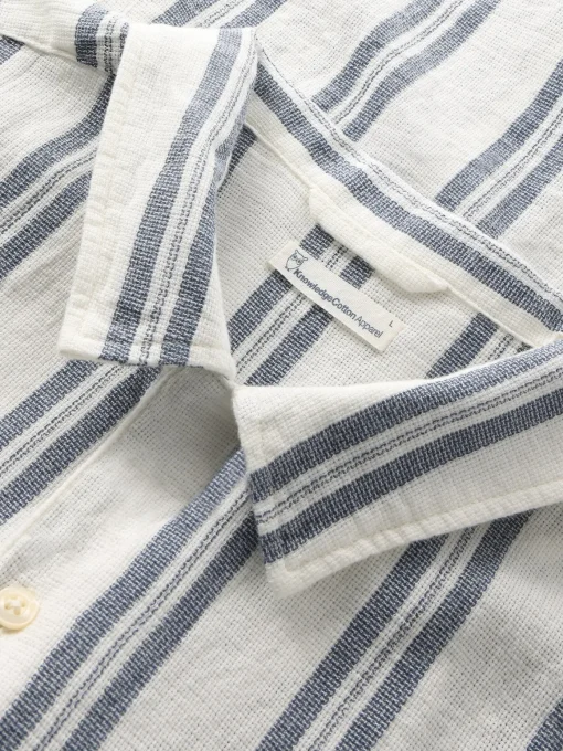 Box Short Sleeve Striped Shirt Made Of Organic Cotton